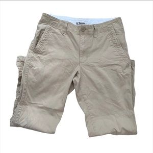 Men’s 32X30 Urban Pipeline khaki pants.